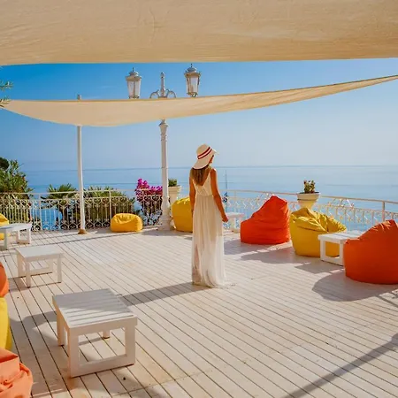 Otel Kalura