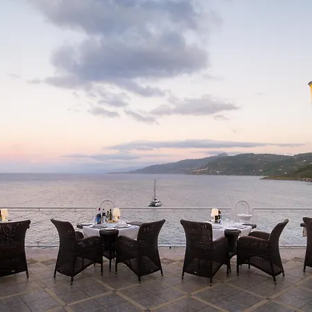 Kalura Otel 4*