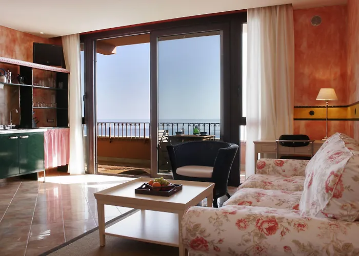 Hotel Kalura Cefalù